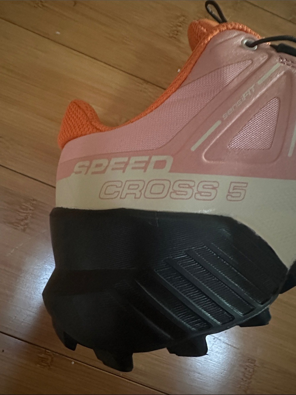 Salomon Women's Pale Pink and Orange Trail/Hiking Sneakers - Picture 8 of 8